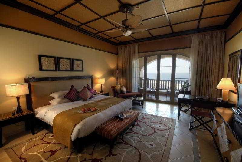 Anantara Desert Islands Resort & Spa Zahr Экстерьер фото