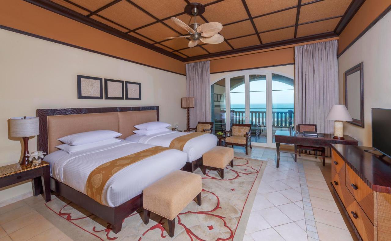 Anantara Desert Islands Resort & Spa Zahr Экстерьер фото